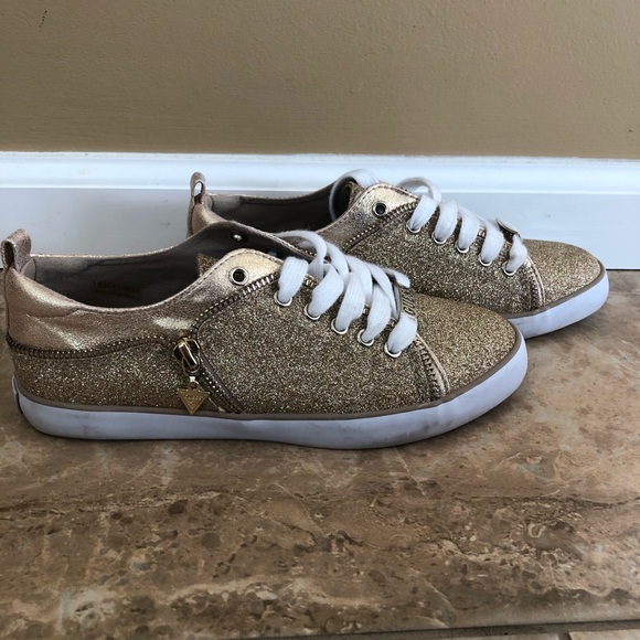 guess sparkle sneakers